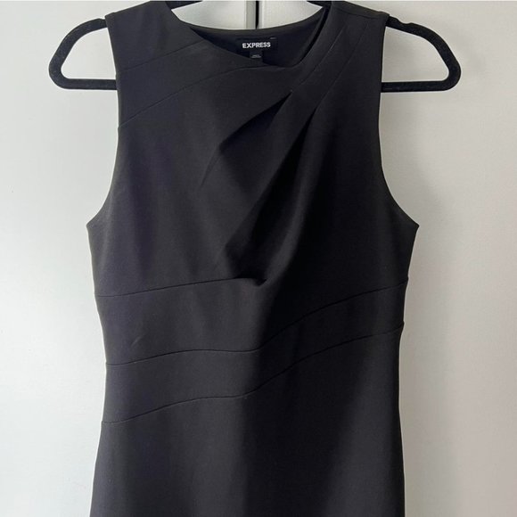 NWT Express Pleated Shoulder Sheath Dress - L - Picture 8 of 8